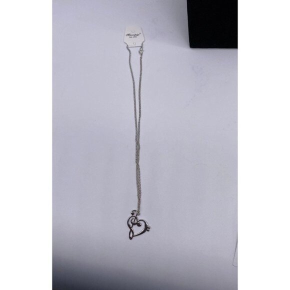 G-Clef and Heart in One Necklace Sliver - Picture 5 of 9